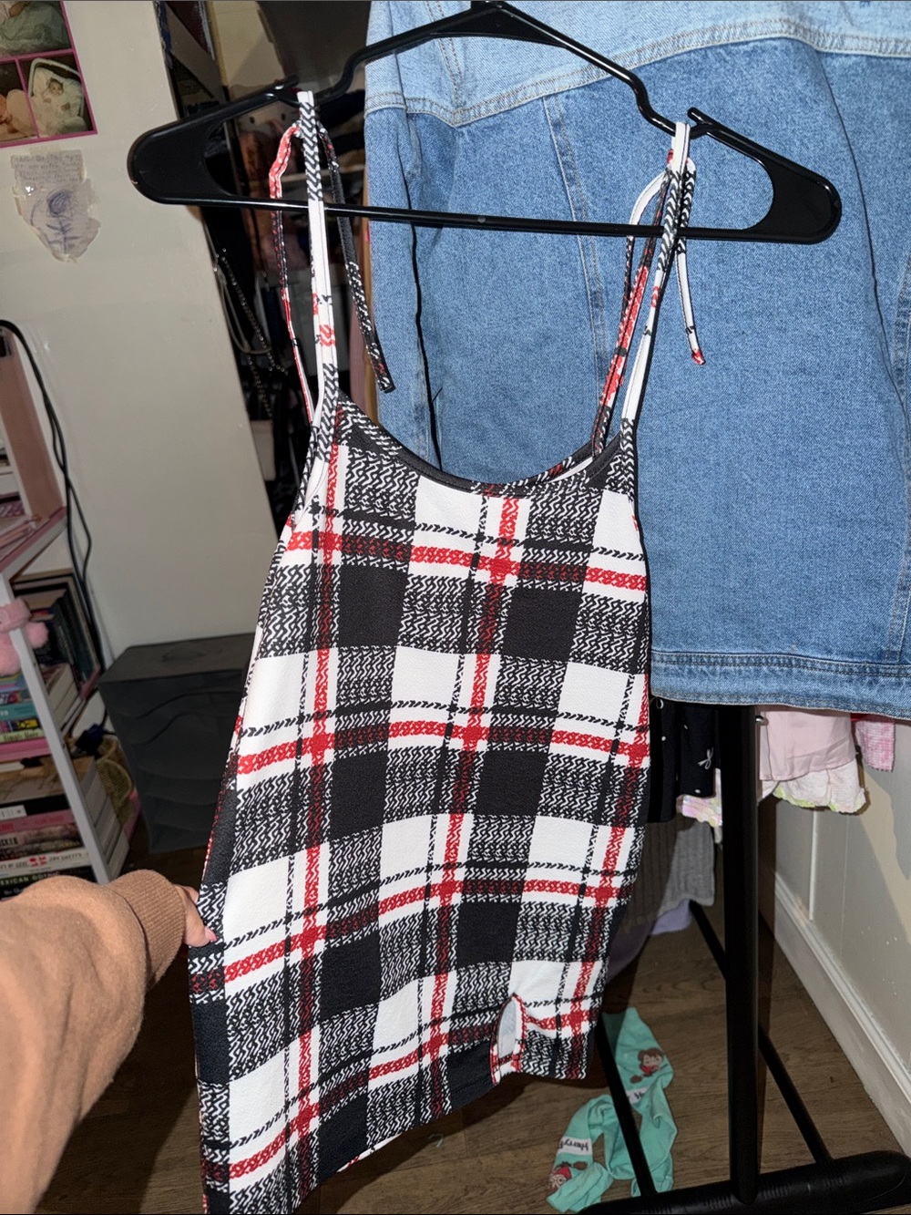 SHEIN Black, White & Red Plaid Pencil Skirt